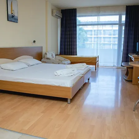 Apartament With A Balcony Near The Centre Of Sunny By Flаt Manаger