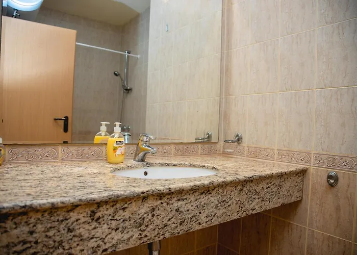 Διαμέρισμα With A Balcony Near The Centre Of Sunny By Flаt Manаger Σάνι Μπιτς