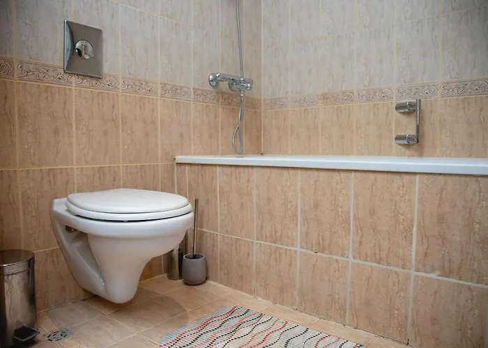 With A Balcony Near The Centre Of Sunny By Flаt Manаger * Σάνι Μπιτς