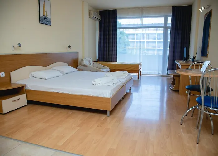 Apartment With A Balcony Near The Centre Of Sunny By Flаt Manаger